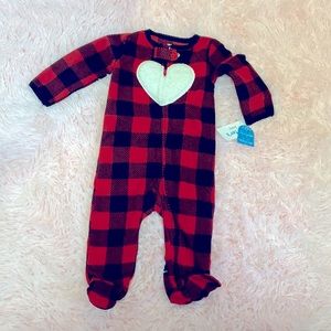 Carter’s baby footies